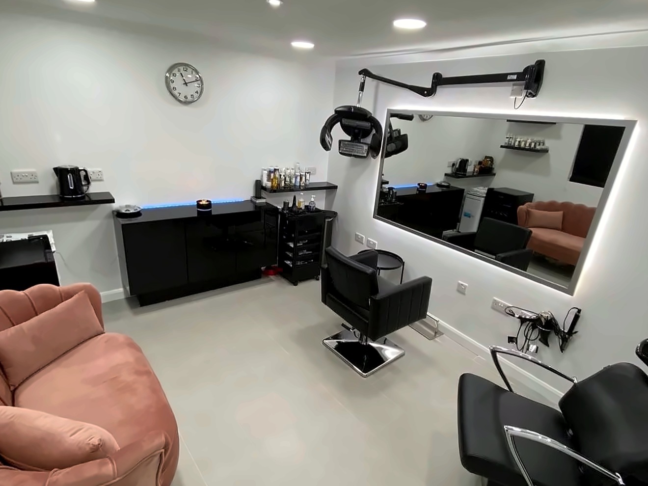 Hair By Neetu studio with styling chair and mirror